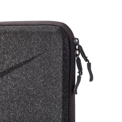 4. UAG Civilian Shock Sleeve - etui ochronne do MacBook 13" - 14" (gray)