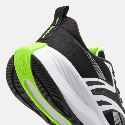 8. Sneakersy męskie Reebok ENERGEN TECH PLUS 3 (100263974)