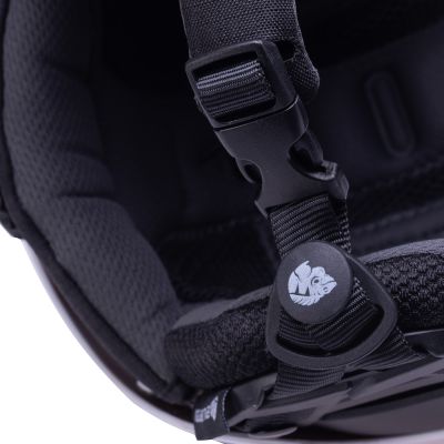 8. Kask Iguana Higni 92800622355