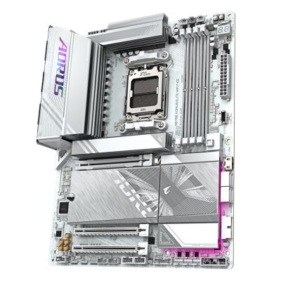 4. Płyta główna MB AMD X870E SAM5 ATX GIGABYTE