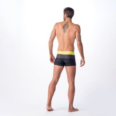 8. Bokserski kąpielowe Aquawave Stripe M 92800348594