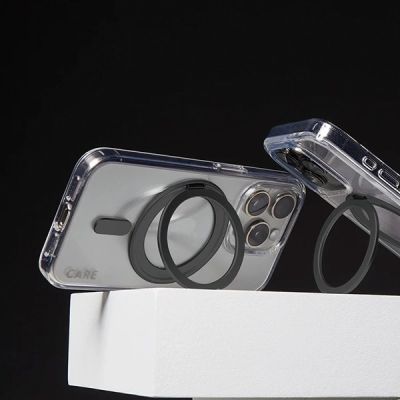 4. Etui CARE by PanzerGlass Feature Kickstand Case z MagSafe na iPhone 16 Pro - czarne