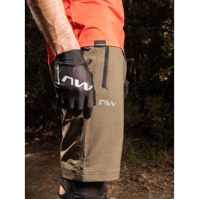2. Spodenki rowerowe NORTHWAVE Escape 2 Baggy zielony
