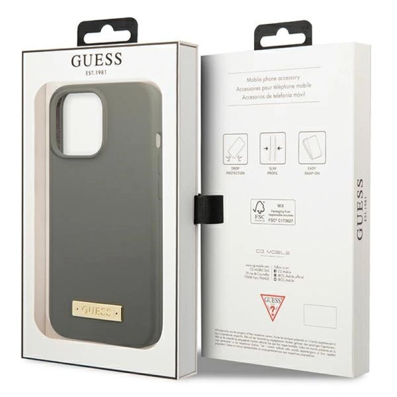 8. Etui Guess Silicone Logo Plate MagSafe na iPhone 13 Pro / iPhone 13 - szare