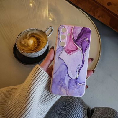 3. Etui Tech-Protect Icon na Samsung Galaxy A56 5G - marmurowo - różowe