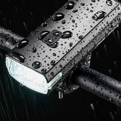 11. Lampka rowerowa przednia Wozinsky + kabel USB-C (3000 lm)  - czarna