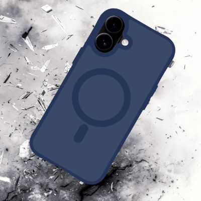 21. Etui 3mk Smoke MagCase na iPhone 17 - niebieskie-półprzezroczyste