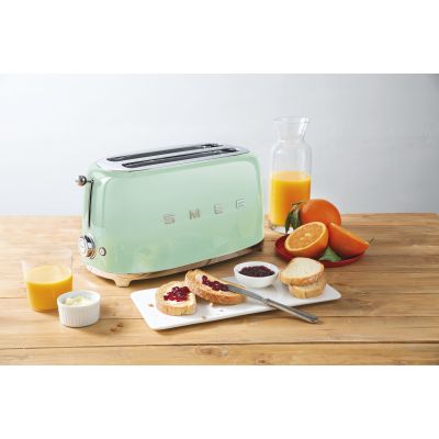 7. Toster SMEG model TSF02PGEU kolor pastelgreen