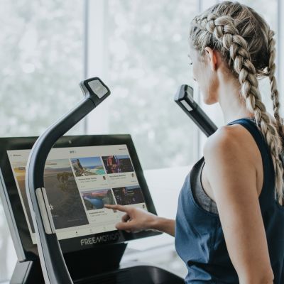26. Bieżnia elektryczna Freemotion Incline Trainer i22.9 FMTK74819K2