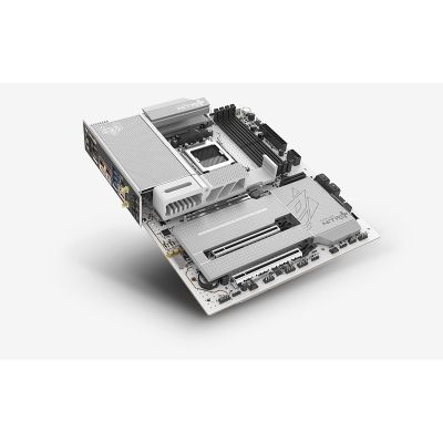 4. Płyta główna SAPPHIRE NITRO+ X870EA PHANTOMLINK P.E