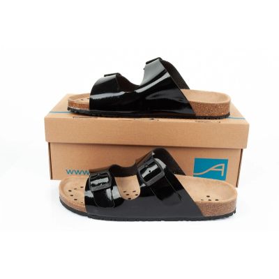 21. Klapki robocze Abeba Sandals Black W 8088