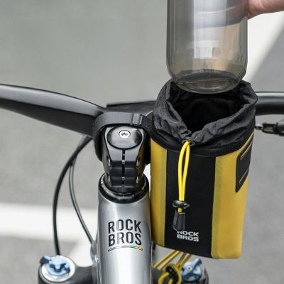 3. Torba na butelkę Rockbros AS-162 na bidon wodoodporna na kierownicę - żółta