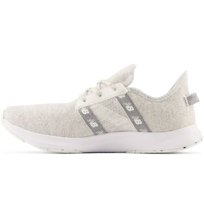 7. Buty New Balance W WXNRGWU3