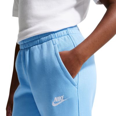 5. Spodnie dla dzieci Nike Sportswear Club Fleece jasnoniebieskie FD3008 497