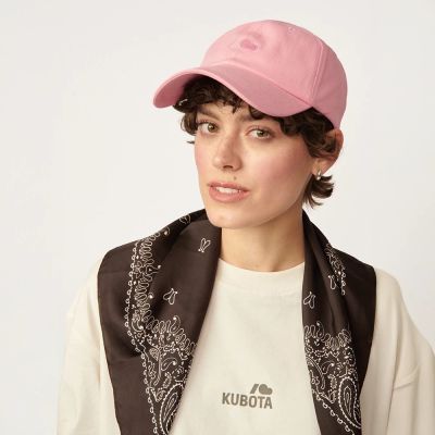 7. Kubota czapka z daszkiem różowa K25SS-501-001-28-1