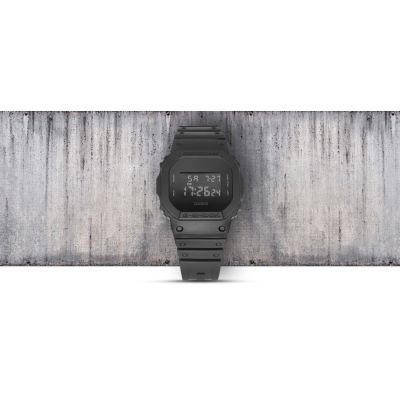 11. Zegarek Męski CASIO G-SHOCK DW-5600UBB-1ER + BOX