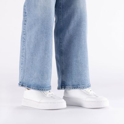 5. Skórzane półbuty damskie sportowe Rieker N9910-80