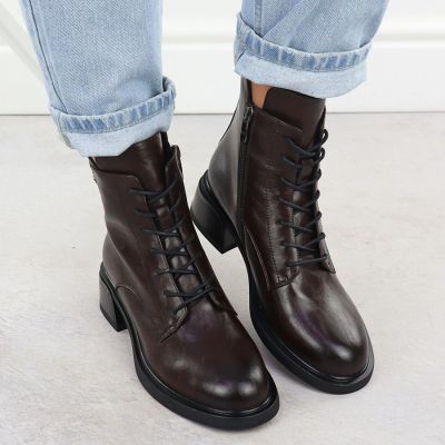 11. Skórzane botki damskie workery brązowe Filippo DBT7369
