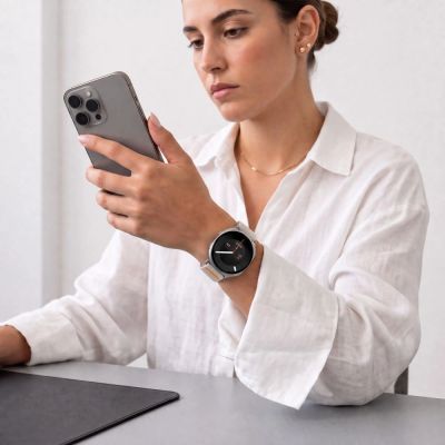 4. Pasek Tech-Protect Nylon Clasp na Samsung Galaxy Watch 40 / 44 / 46 mm - beżowy