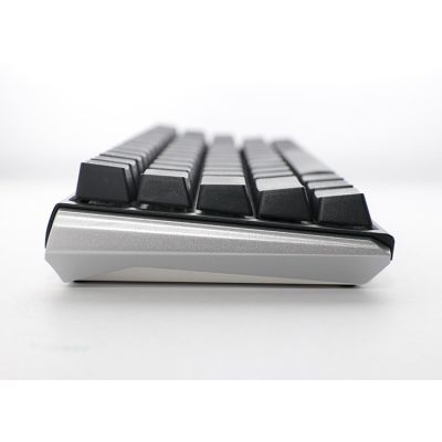 9. Ducky One 3 Classic SF klawiatura Gaming USB US English Czarny, Biały