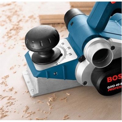 5. Bosch GHO 40-82 C Professional Czarny, Niebieski, Srebrny 14000 RPM 850 W