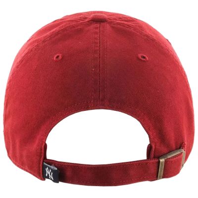 2. Czapka z daszkiem 47 Brand New York Yankees MLB Clean Up Cap B-RGW17GWS-RZ