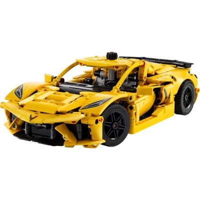 3. LEGO Technic 42205 - Chevrolet Corvette Stingray