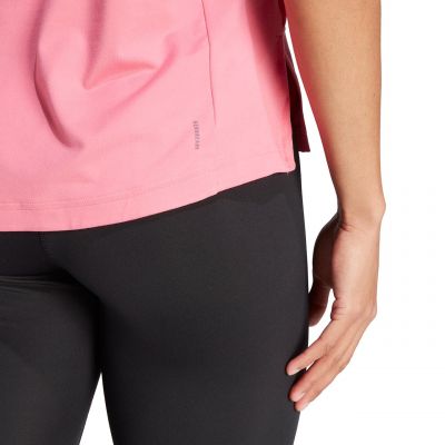 6. Koszulka adidas Versatile Tee W IL1364