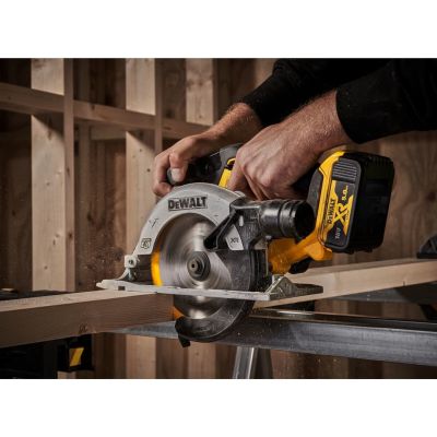 7. DEWALT.PILARKA TARCZ. 18V 165mm DCS565N