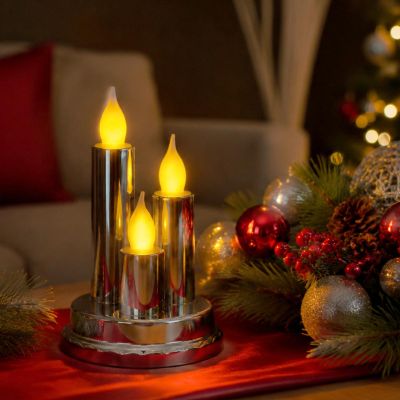 6. ŚWIECA LED 14CM NA OKRĄGŁEJ PODSTAWIE