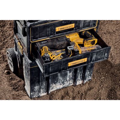 7. DEWALT SKRZYNIA TOUGH SYSTEM2,0 Z 2 SZUFLADADAMI DWST83529-1