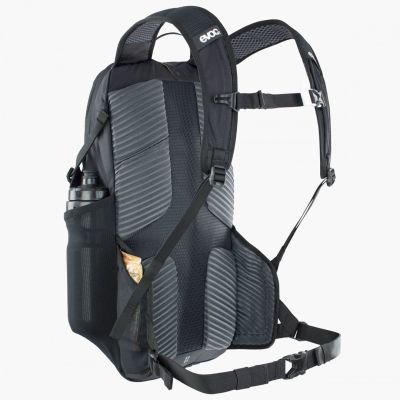 7. EVOC Ride 16L plecak Plecak kolarski Czarny