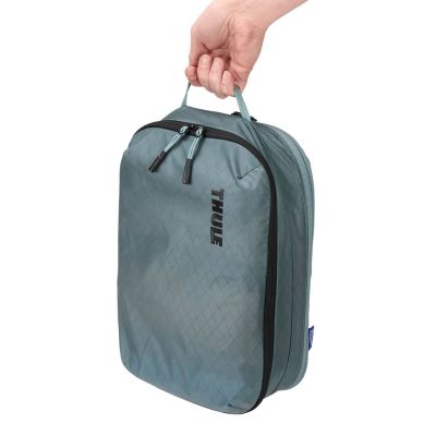 4. Thule TCCD201 POND GRAY plecak