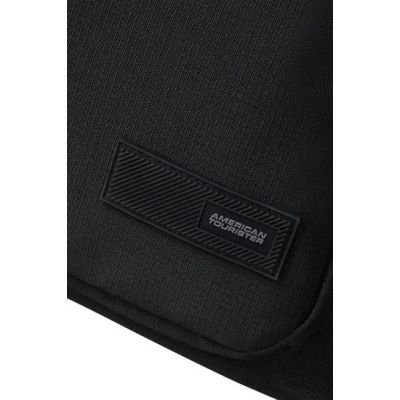 12. Plecak kabinowy American Tourister Take2Cabin S - black