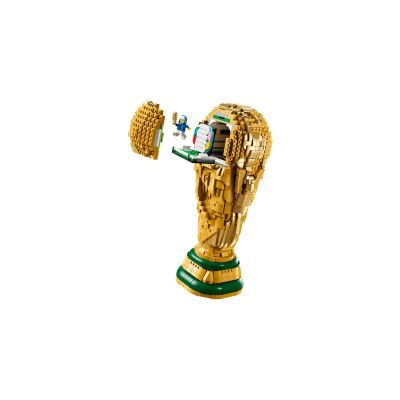 9. LEGO Editions 43020 - Oficjalny Puchar Świata FIFA