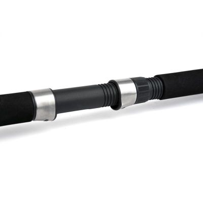 3. Wędka Shimano FX XT Spinning 2,70m 10-30g 2 cz. EVA