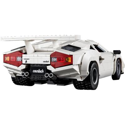 6. LEGO  Icons 10337 Lamborghini Countach 5000 Quattrovalvole