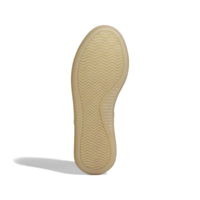 4. Buty adidas Barreda Decode Football Jr JQ1212