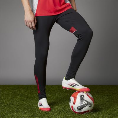 4. Buty piłkarskie adidas F50 League LL FG/MG M IE1239
