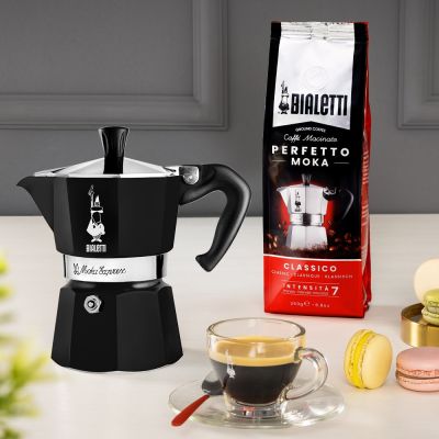 9. Bialetti Moka Exress Kawiarka moka Czarny