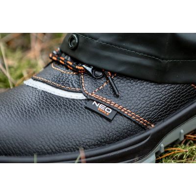 5. NEO tools 82-017 obuwie ochronne
