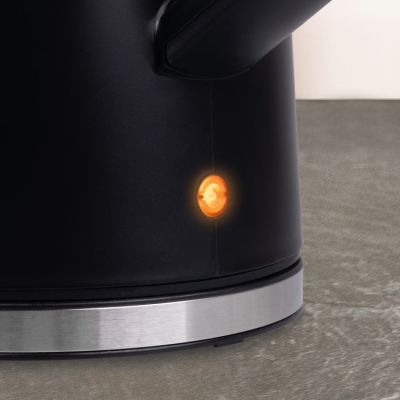 9. IDEAL CZAJNIK 1,7 L,STALOWY ŚRODEK, MOC 1500 W, CZ