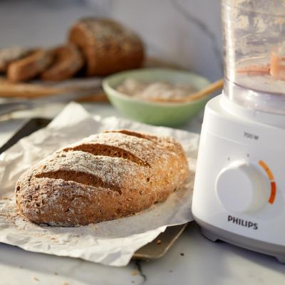 10. Philips Daily Collection Kompaktowy robot kuchenny 700 W z 16 funkcjami