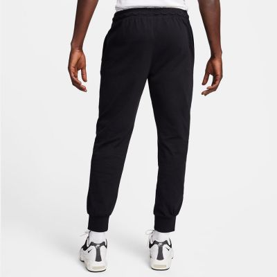 2. Spodnie Nike Club Fleece FQ4330-010