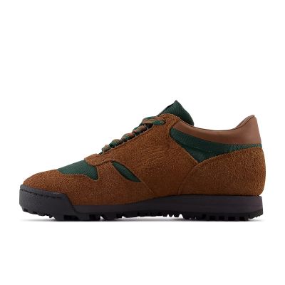 8. Buty New Balance UALGSBG