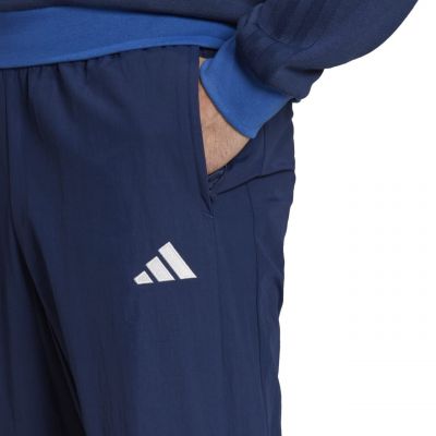 11. Spodnie adidas Tiro 23 Competition Presentation M HK8049
