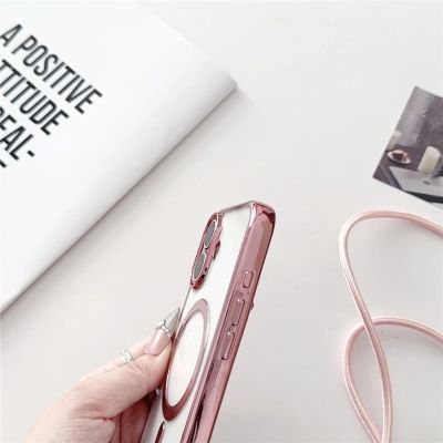 5. Etui na iPhone 17 z paskiem Crossbody kompatybilne z MagSafe - czarne
