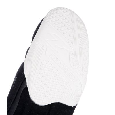 6. Buty bramkarskie TEMPISH Elite Pro