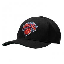 Mitchell &amp; Ness czapka z daszkiem NBA New York Knicks Team Logo High Crown 6 Panel Classic Red Snapback HHSSINTL102-NYKYYPPPBLCK