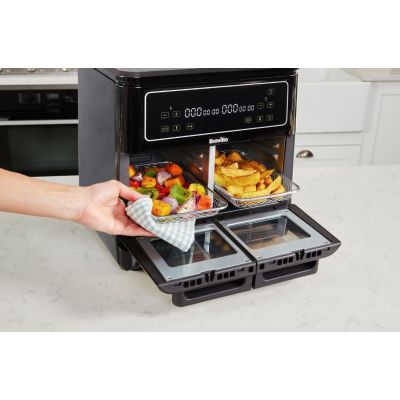 10. Frytkownica beztłuszczowa Breville VDF130X
